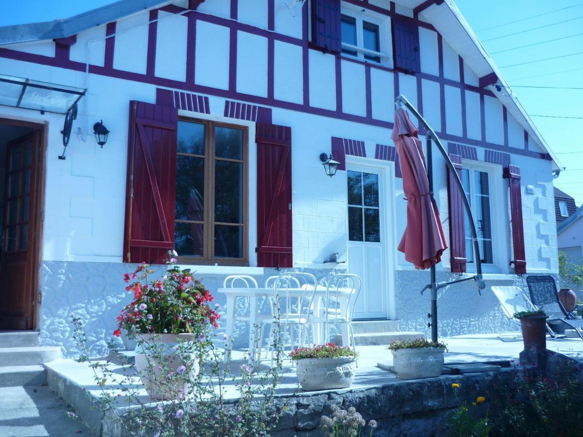 Les Charmettes Villa Mers-les-Bains Exterior photo